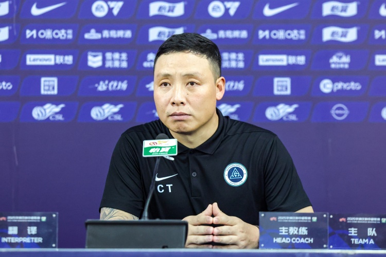 开云体育网址-足球报：土帅对阵洋帅集体失利，需要给土帅更多试错与成长空间